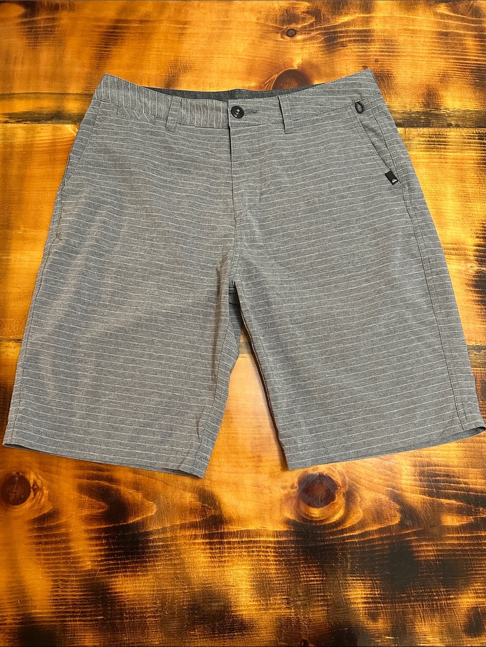 Quiksilver Men's Gray Pinstripe Flat-Front Shorts